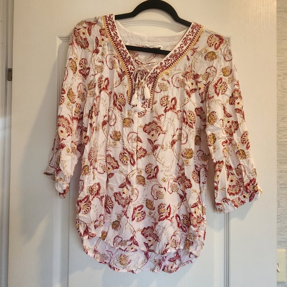 Christopher & Banks Tops - Christopher & Banks Red and Yellow Floral Blouse Size M Euc